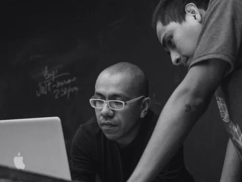 The story behind the project - 极速电竞